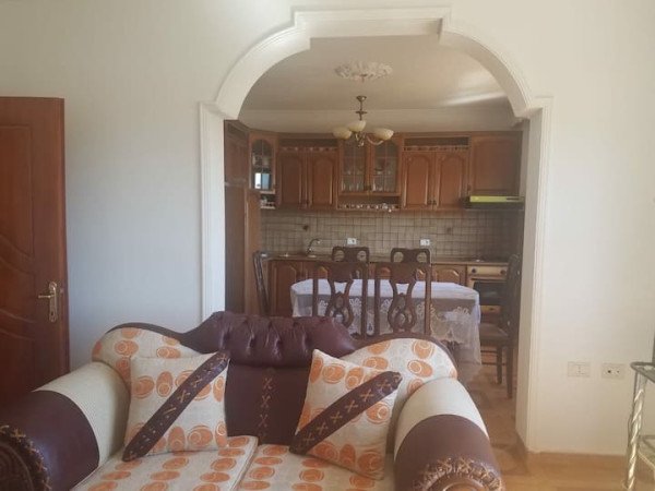 Apartament Lushaj
