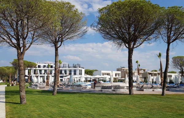 #126 Albania Vacation Rental Apatment In Gjiri I Lalzit