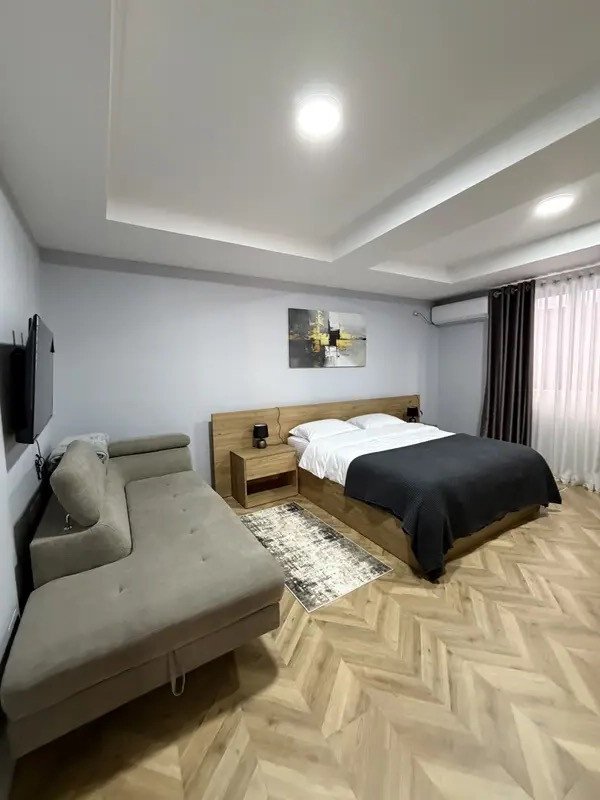 Onin Suites 103